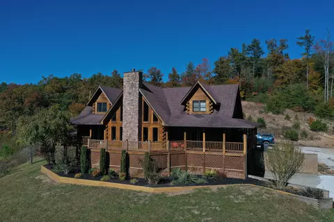 431 Harold Luke Rd, Campton, KY 41301