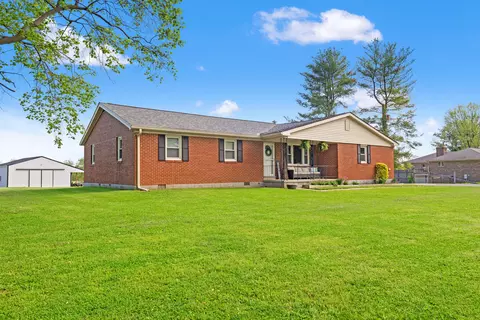 2546 Bethlehem Rd, Paris, KY 40361 photo 3
