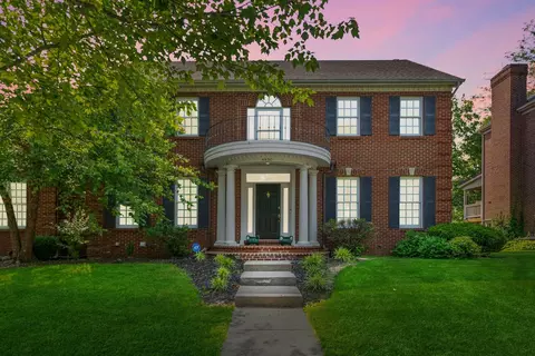 4830 Wyndhurst Rd, Lexington, KY 40515