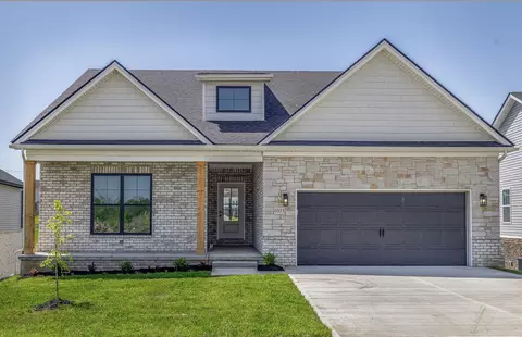 1033 Mission Dr, Richmond, KY 40475