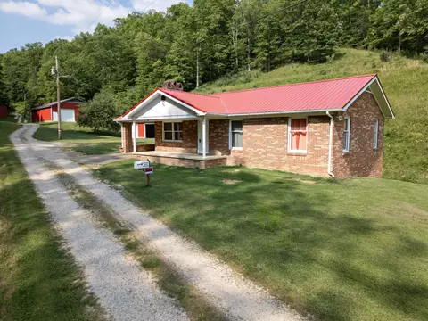 50 Joe Br, Salyersville, KY 41465