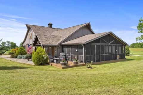 300 Keller Waits Ln, Cynthiana, KY 41031