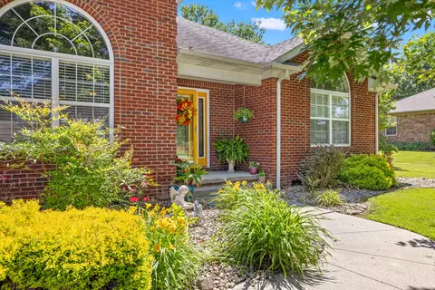 204 Keith Dr, Berea, KY 40403 photo 4