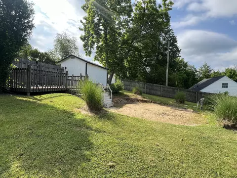 Exterior - 104 Steele St, Corbin, KY 40701 photo 6 of 11