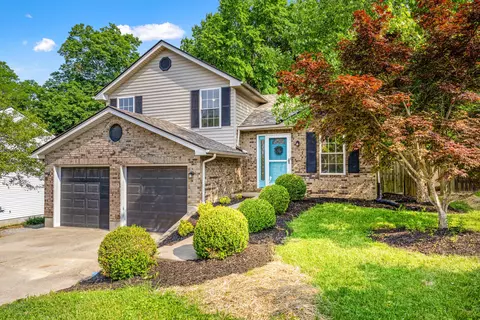 233 Brentwood Dr, Dry Ridge, KY 41035