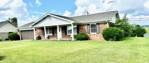 2021 Kimberly Dr, Somerset, KY 42503