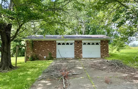 296 Kemper St, Eubank, KY 42567