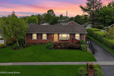 474 Stonehaven Dr, Lexington, KY 40505