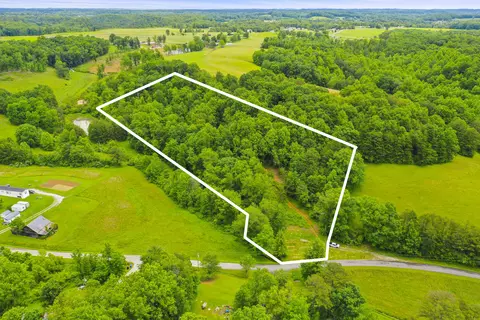 2062 Hellard Rd, Mckee, KY 40447