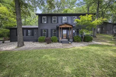 103 Harrison Ct, Berea, KY 40403