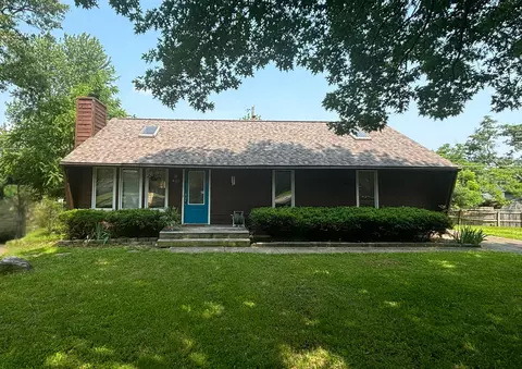 421 Stonehedge Pl, Lexington, KY 40517