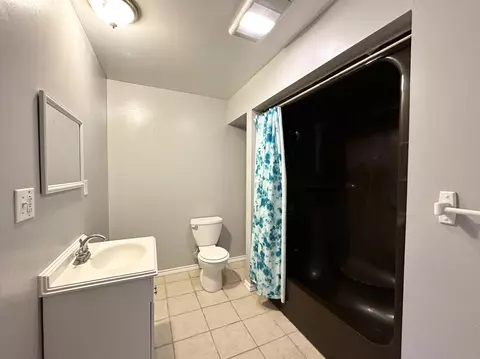Bath - 100 Mockingbird Hill Ln, Corbin, KY 40701 photo 1 of 1
