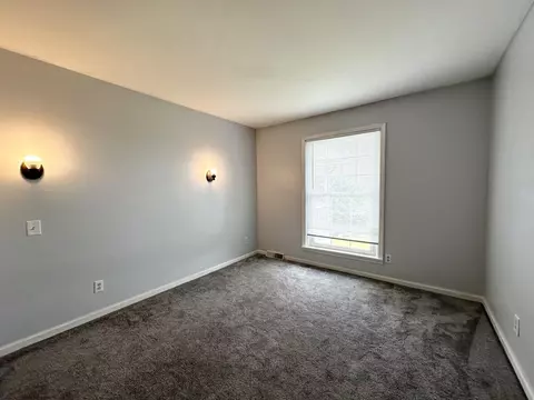 Bedroom - 100 Mockingbird Hill Ln, Corbin, KY 40701 photo 5 of 5