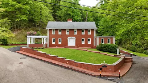 118 Timber Ln, Morehead, KY 40351