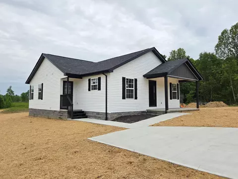 1104 Dean Hundley Rd, East Bernstadt, KY 40729