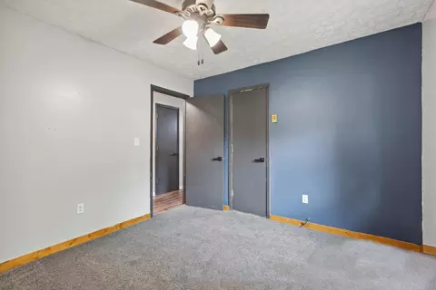 Bedroom - 15 Conlee Ln, Stanton, KY 40380 photo 2 of 6