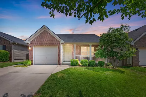 2565 Rockaway Pl, Lexington, KY 40511