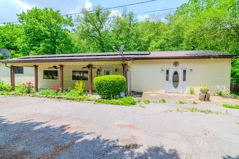 970 Highway 3001, Coalgood, KY 40818
