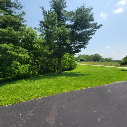 Exterior - 4670 Ccc Trl, Morehead, KY 40351 photo 9 of 12