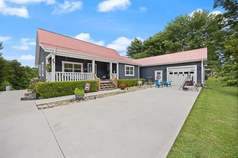 2777 Sandhill Rd, Whitley City, KY 42653
