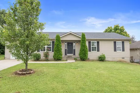 229 Brittany Cir, Richmond, KY 40475