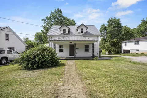 460 Spring St, Mount Sterling, KY 40353