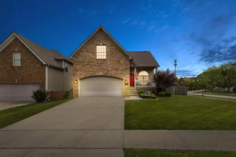 1132 Oatlands Park, Lexington, KY 40509