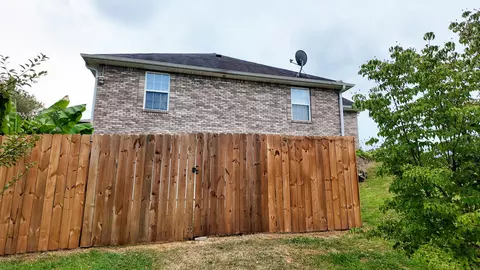 375 Alice Ln, Science Hill, KY 42553