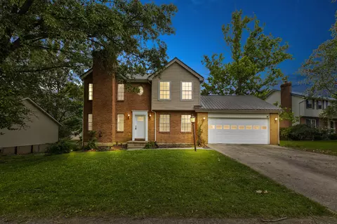 418 Skylark Dr, Winchester, KY 40391