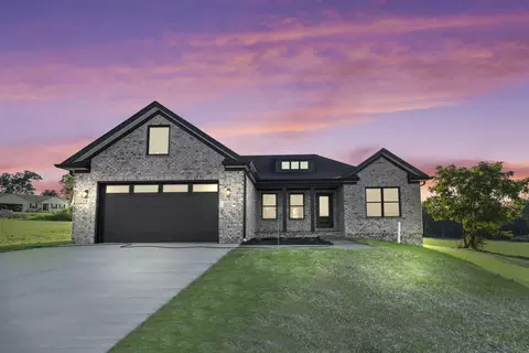 110 Bill Silvey Rd, Danville, KY 40422