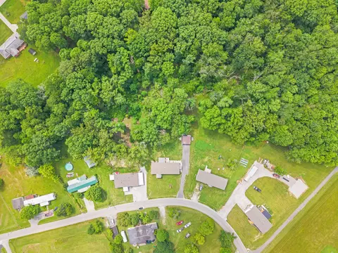 183 Auger Springs Rd, Corbin, KY 40701 photo 9
