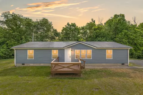 174 Sky Ln, Cynthiana, KY 41031