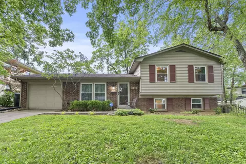 3276 Foxtale Ct, Lexington, KY 40517
