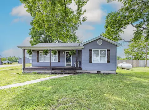 3131 Moores Ferry Rd, Salt Lick, KY 40371