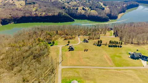 1919 S Shepola Rd, Nancy, KY 42544