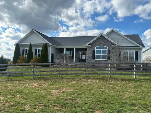 305 Muir Ln, Georgetown, KY 40324