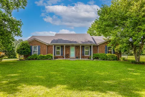 300 Longview St, Harrodsburg, KY 40330