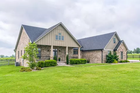 108 Ridgefield Dr, Nicholasville, KY 40356
