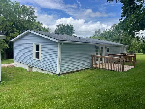 2441 Rogers Rd, Lancaster, KY 40444 photo 2
