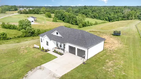 1462 Cat Ridge Rd, Waddy, KY 40076 photo 2