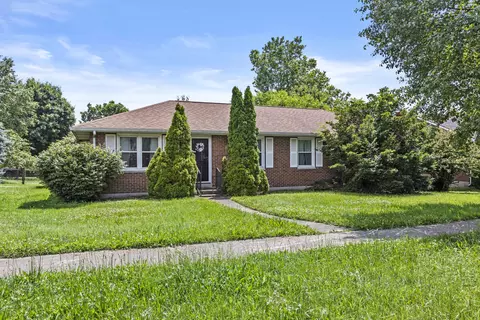 3744 Appian Way, Lexington, KY 40517