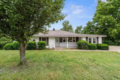 1780 Ballard Rd, Lawrenceburg, KY 40342