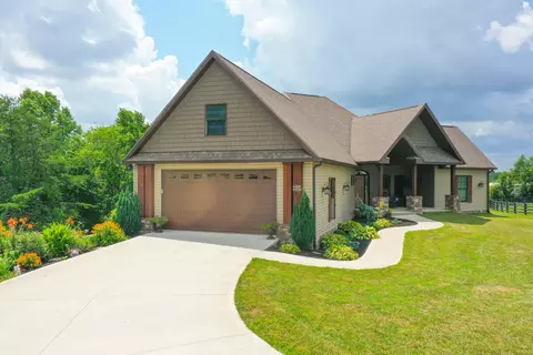1786 Pine Top Rd, London, KY 40741