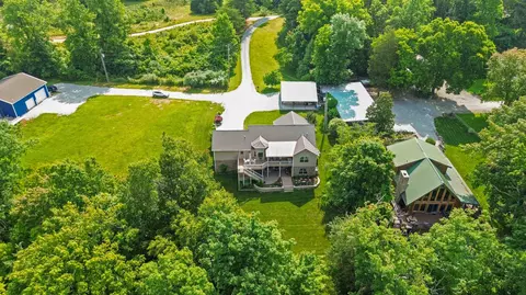View/Area - 267 Warman Ln, Burnside, KY 42519 photo 4 of 9