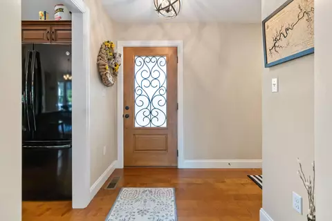 Entry Way - 267 Warman Ln, Burnside, KY 42519 photo 1 of 2