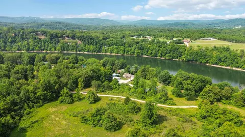 View/Area - 267 Warman Ln, Burnside, KY 42519 photo 5 of 9