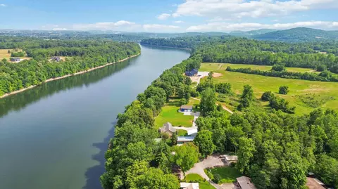 View/Area - 267 Warman Ln, Burnside, KY 42519 photo 8 of 9