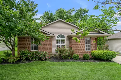 330 Irvine View St, Richmond, KY 40475