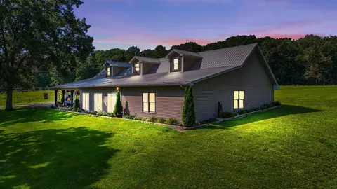 200 Maxwell Ln, Somerset, KY 42503