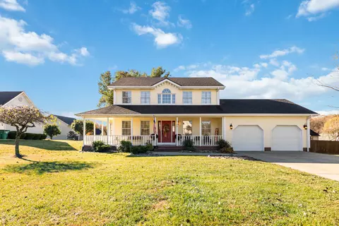 106 Fox Glove Cir, London, KY 40744